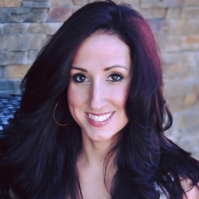 Stephanie Locricchio Headshot