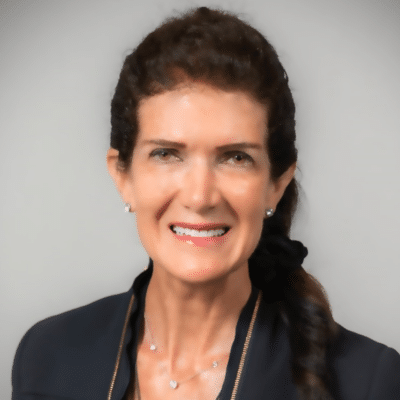 Dr. Jennifer Hibberd Headshot