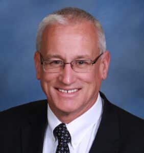 Warner Mendenhall Headshot